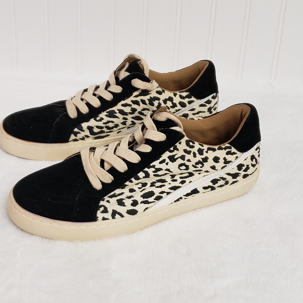 White Raven | Women’s Sporty Leopard Fashion Sneakers, 10